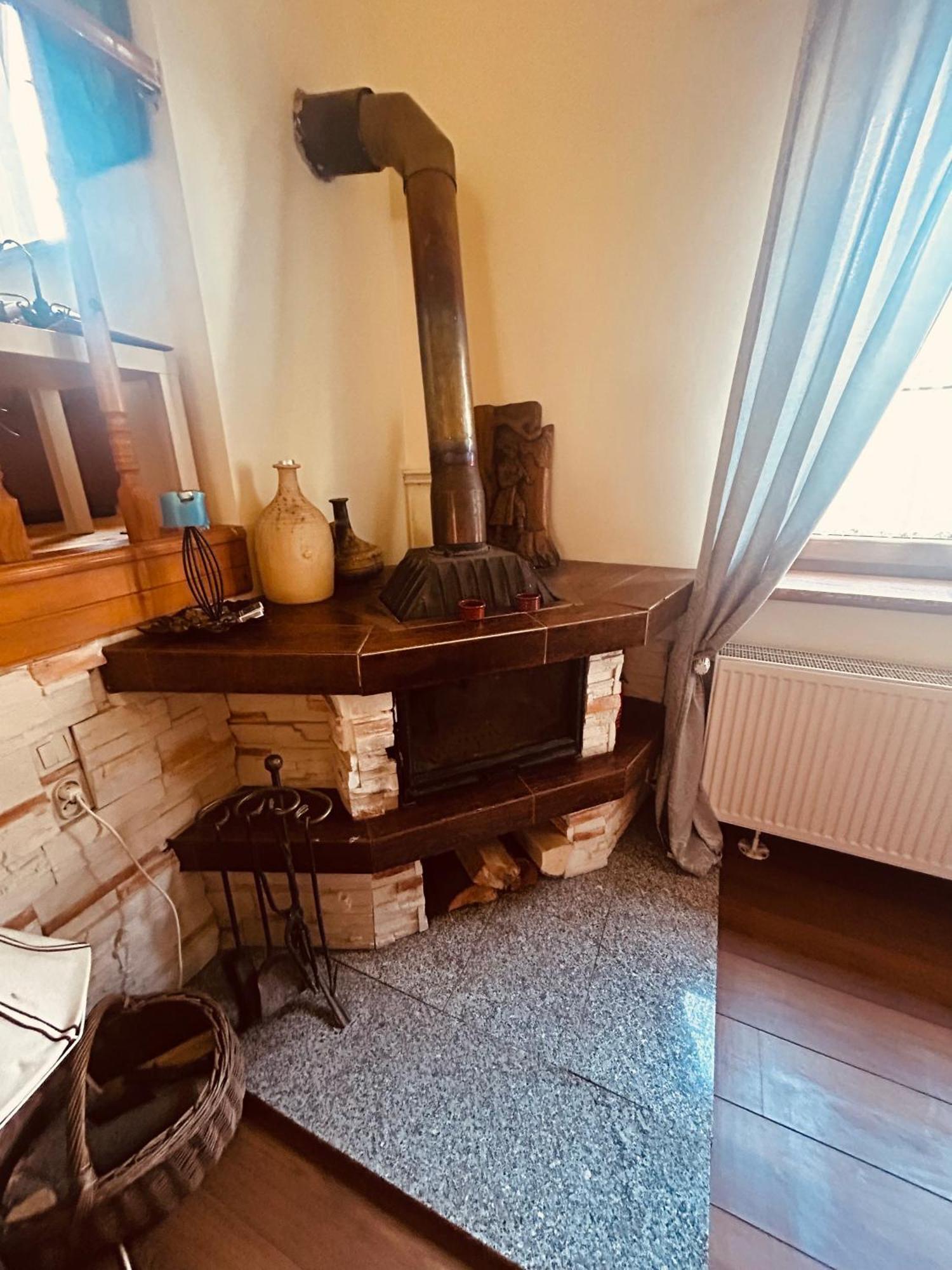 Willa Karolinka Stroza - Pet Friendly Myslenice Exterior photo